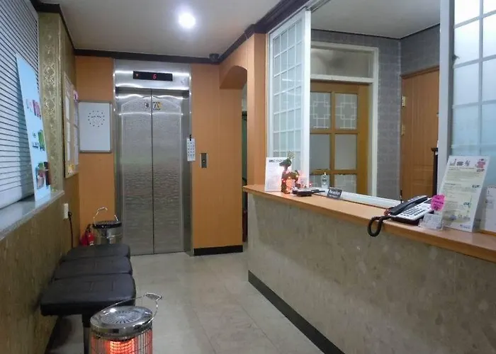 Petercat Shinchon 酒店 首爾